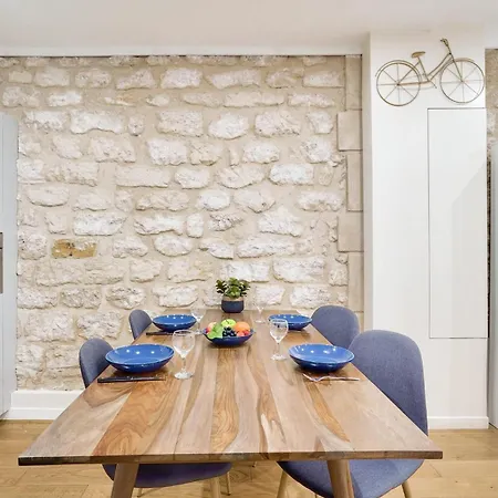 Neuf - Proche Tour Eiffel Daire