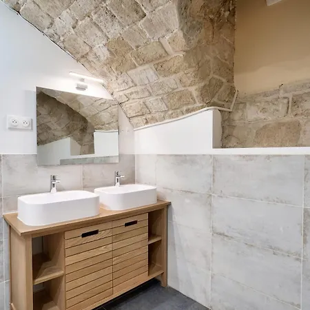 Neuf - Proche Tour Eiffel Daire